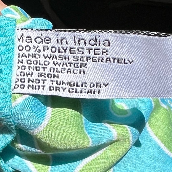 🌻 NEW w/tag Buckhead Betties Camden Ct. Green Turquoise Split Neck Top Blouse L - Picture 8 of 10